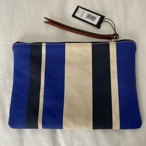NWT Banana Republic very cute canvas clutch/pouch/makeup case